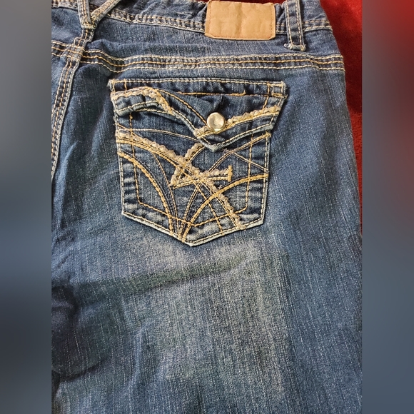 Amethyst Junior-Plus Flare Jeans - Picture 9 of 14